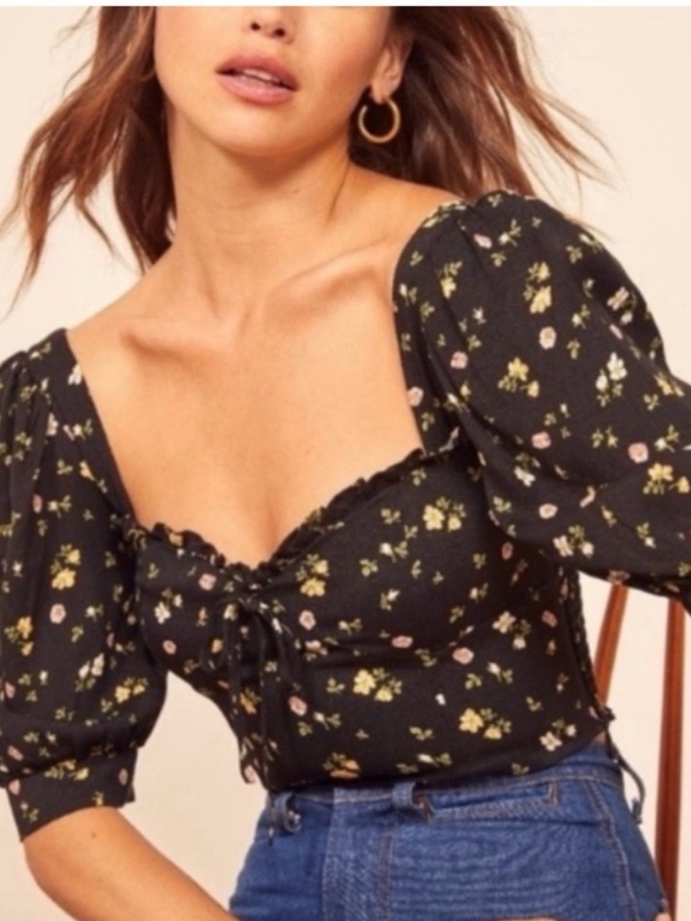 Reformation Floral Cropped Top Smocked Back Front Tie Details Black Yellow sz 4